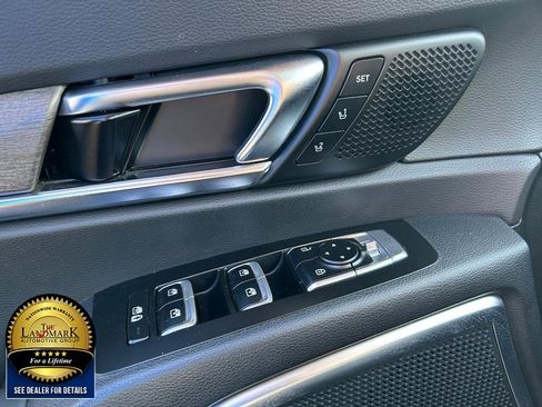 Used 2022 Kia Telluride SX w/ Towing Package image 8