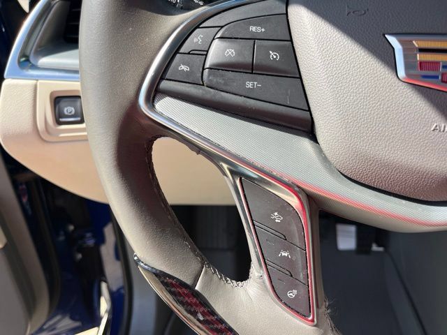 Used 2023 Cadillac XT5 Premium Luxury w/ Technology Package FWD image 20