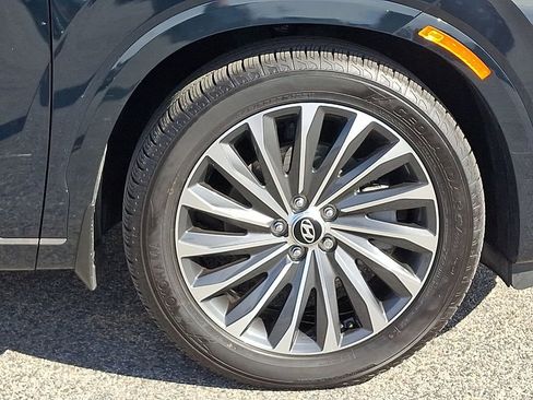 Used 2023 Hyundai Palisade Calligraphy image 8