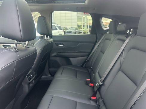 New 2026 Nissan Murano SL image 14