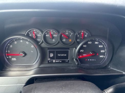 Used 2019 Chevrolet Silverado 1500 Custom w/ Custom Value Package AWD/4WD image 28
