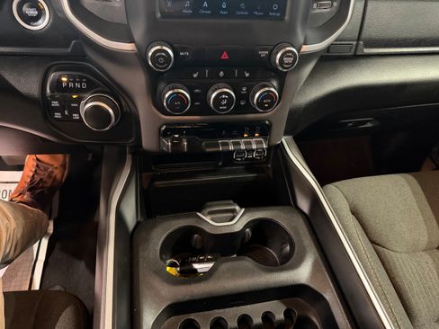 Used 2020 RAM 1500 Big Horn AWD/4WD image 48
