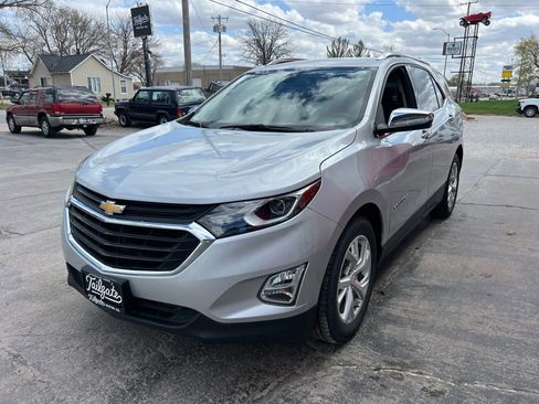 Used 2020 Chevrolet Equinox Premier image 4