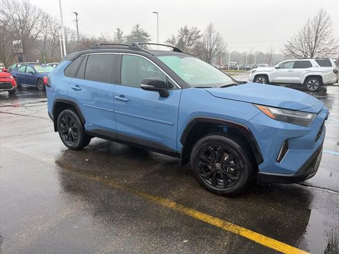 Used 2024 Toyota RAV4 XSE image 7