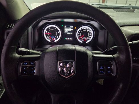 Used 2018 RAM 2500 Tradesman w/ Chrome Appearance Group image 48