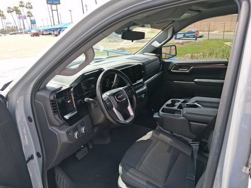 Used 2024 GMC Sierra 1500 Elevation RWD image 11