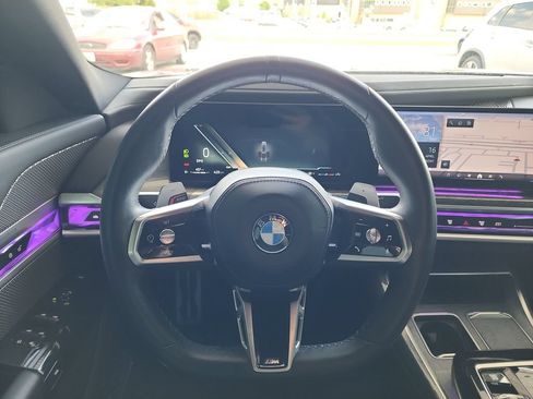 Used 2023 BMW 740i w/ Executive Package RWD image 19