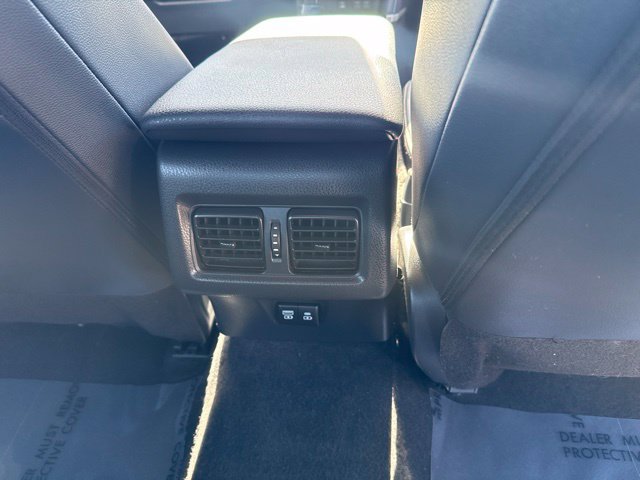 Used 2025 Toyota Camry SE FWD image 27