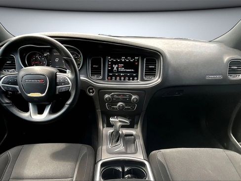 Used 2018 Dodge Charger R/T image 7