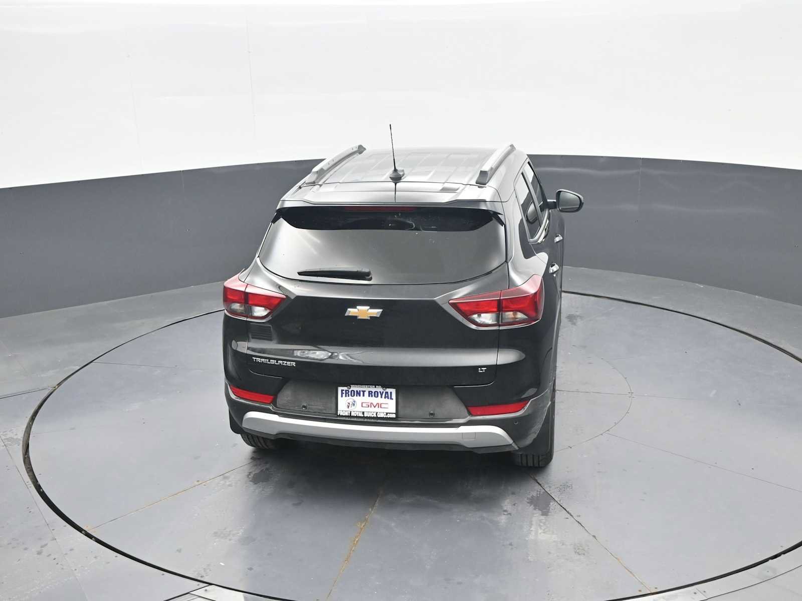 Used 2026 Chevrolet TrailBlazer LT w/ LT Cold Weather Package FWD image 33