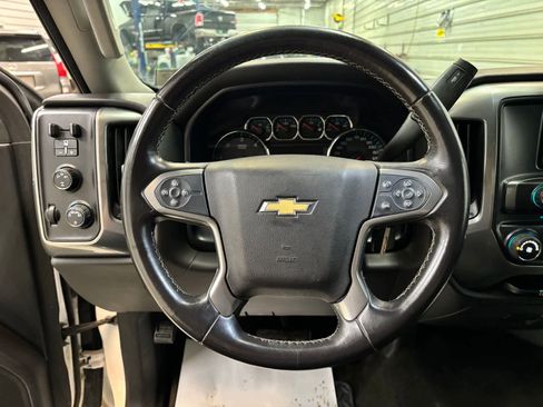 Used 2015 Chevrolet Silverado 2500 LT AWD/4WD image 13