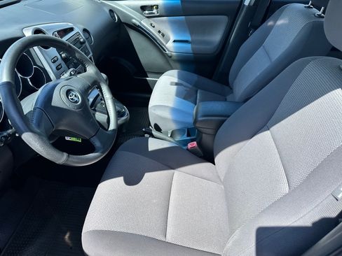 Used 2007 Toyota Matrix XR FWD image 5