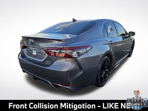 Used 2024 Toyota Camry XSE FWD image 9