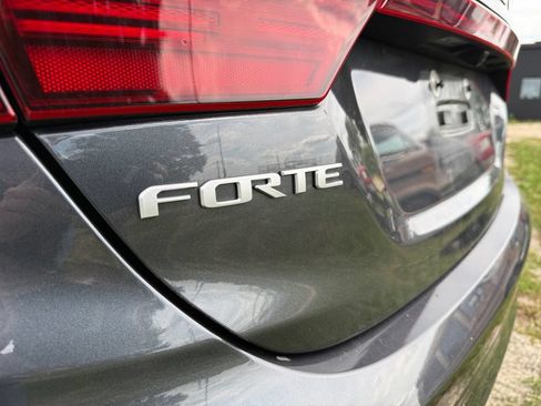 Used 2024 Kia Forte GT-Line w/ GT-Line Premium Package FWD image 40