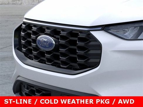 New 2025 Ford Escape ST-Line w/ Cold Weather Package image 43