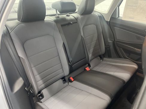 New 2026 Volkswagen Jetta SE image 39