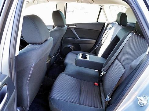 Used 2012 MAZDA MAZDA3 i Touring image 17