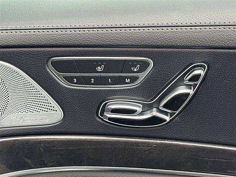 Used 2020 Mercedes-Benz S 560 Sedan image 16