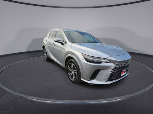 Used 2023 Lexus RX 350 Premium image 2