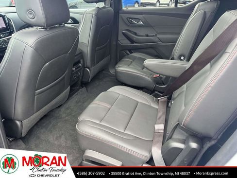 Certified 2023 Chevrolet Traverse RS w/ LPO, Floor Liner Package AWD/4WD image 14