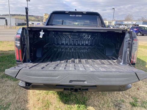 New 2026 GMC Sierra EV Elevation AWD/4WD image 11
