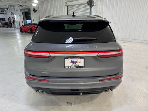 New 2026 Lincoln Corsair Reserve image 27