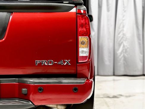 Used 2016 Nissan Frontier PRO-4X w/ Pro-4x Luxury Package image 15
