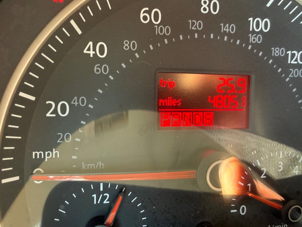 Used 2008 Volkswagen Beetle S FWD image 10
