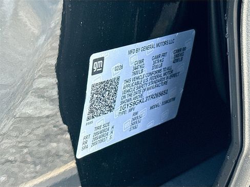 New 2026 Cadillac Escalade Platinum Sport w/ LPO, ONYX Package image 14