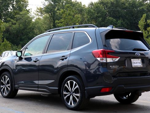 Used 2019 Subaru Forester Limited image 11