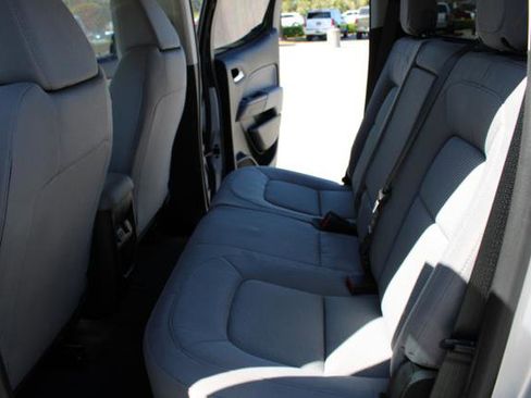 Used 2016 Chevrolet Colorado LT image 28