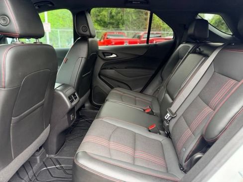 Used 2023 Chevrolet Equinox RS w/ LPO, Floor Liner Package FWD image 25