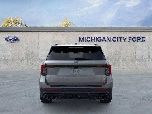 New 2026 Ford Explorer ST w/ Sun And Sound Package image 5