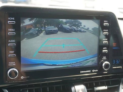 Used 2019 Toyota C-HR XLE FWD image 8