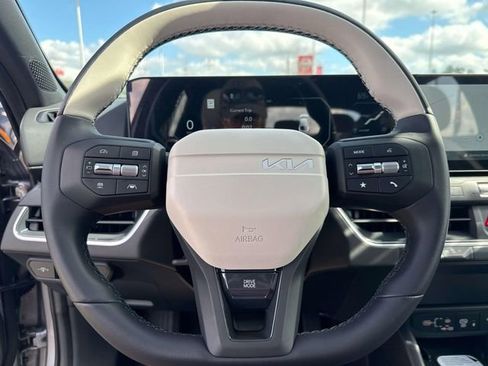New 2025 Kia K4 GT-Line w/ GT-Line Premium Package image 25