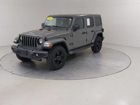 Used 2021 Jeep Wrangler Unlimited Sahara AWD/4WD image 20