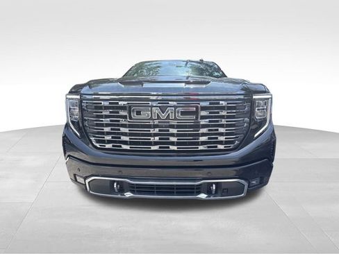 Used 2024 GMC Sierra 1500 Denali Ultimate AWD/4WD image 2