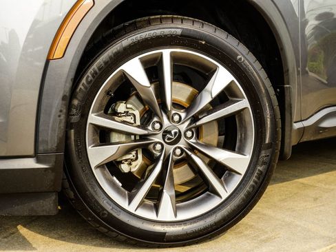 Used 2023 INFINITI QX60 Luxe FWD image 3