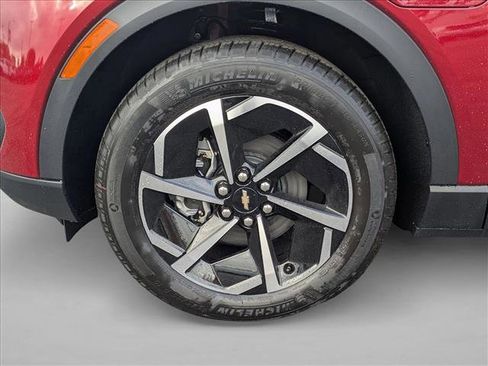 New 2026 Chevrolet Equinox EV LT image 10