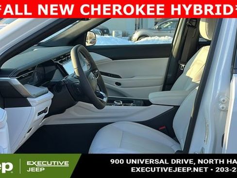 New 2026 Jeep Cherokee Limited image 9