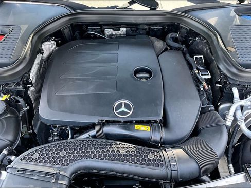 Used 2022 Mercedes-Benz GLC 300 image 33