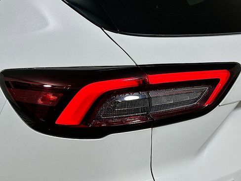 Used 2023 Ford Escape Active image 31