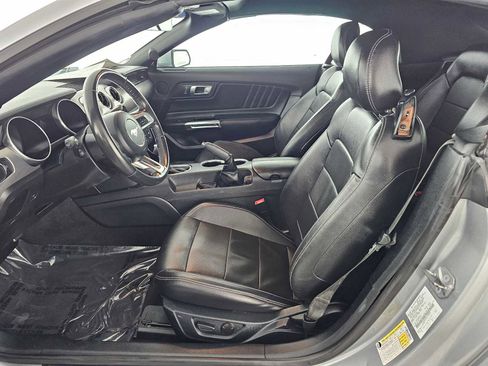 Used 2022 Ford Mustang Premium image 16