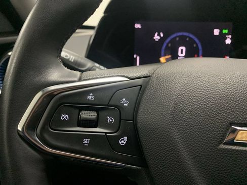 Used 2024 Chevrolet Trax LT w/ Driver Confidence Package FWD image 44