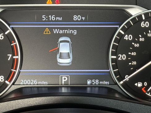 Used 2024 Nissan Altima 2.5 SR w/ SR Premium Package FWD image 19