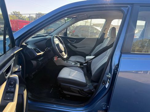 Used 2022 Subaru Forester AWD/4WD image 26