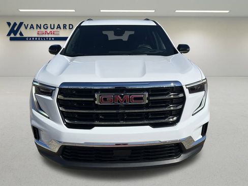 Used 2025 GMC Acadia Elevation image 10