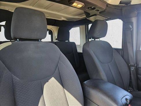 Used 2016 Jeep Wrangler Unlimited Sport w/ Quick Order Package 24S AWD/4WD image 13