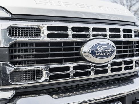 New 2026 Ford F550 4x4 Crew Cab image 10