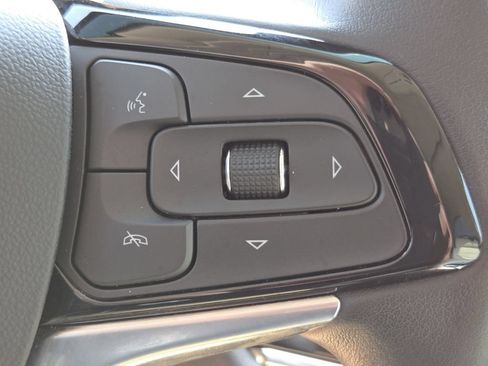 Used 2024 Buick Enclave Avenir w/ Avenir Technology Package FWD image 11